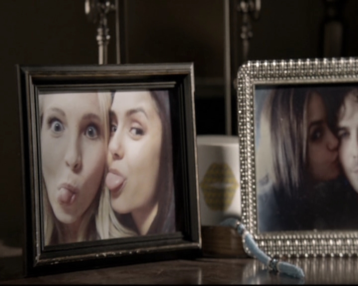 VampireDiariesWorld-dot-nl_6x02YellowLedbetter0230.jpg