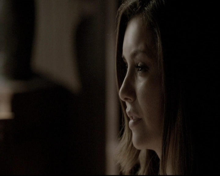 VampireDiariesWorld-dot-nl_6x02YellowLedbetter0437.jpg
