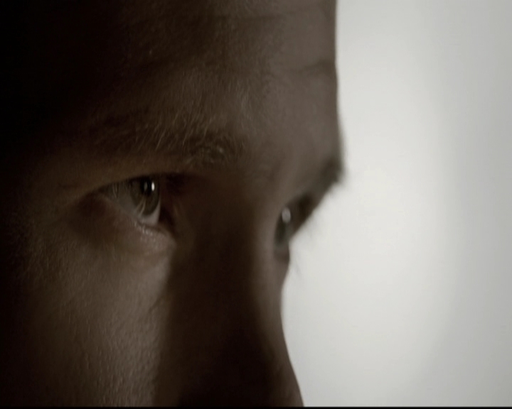 VampireDiariesWorld-dot-nl_6x02YellowLedbetter0450.jpg