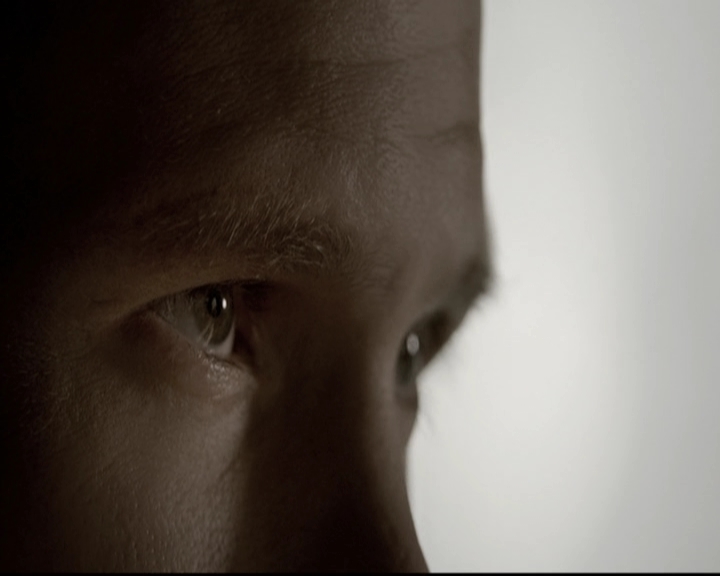 VampireDiariesWorld-dot-nl_6x02YellowLedbetter0451.jpg