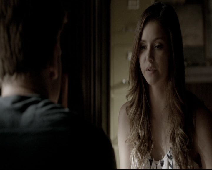 VampireDiariesWorld-dot-nl_6x02YellowLedbetter0461.jpg
