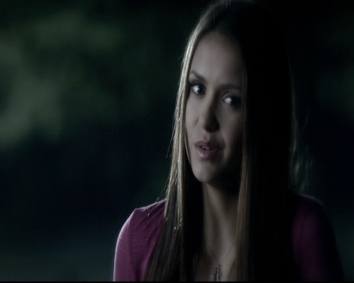 VampireDiariesWorld-dot-nl_6x02YellowLedbetter0511.jpg
