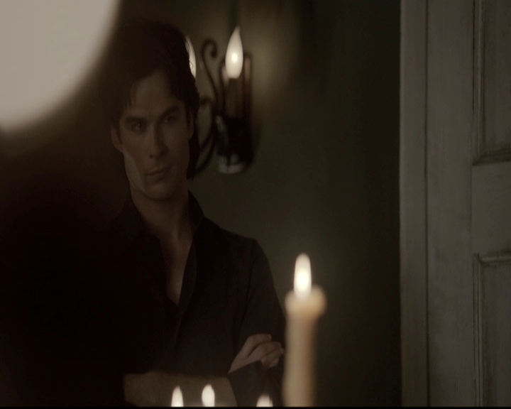 VampireDiariesWorld-dot-nl_6x02YellowLedbetter1765.jpg