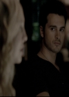 VampireDiariesWorld-dot-nl_6x02YellowLedbetter1402.jpg