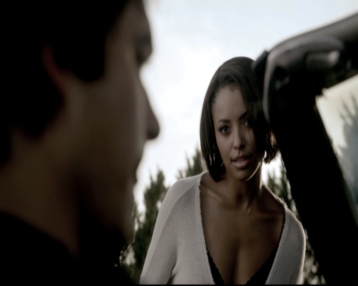 VampireDiariesWorld-dot-nl_6x03WelcomeToParadise0822.jpg VampireDiariesWorld-dot-nl_6x03WelcomeToParadise0822.jpg