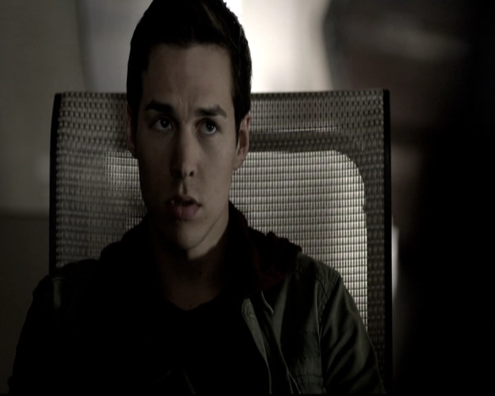VampireDiariesWorld-dot-nl_6x03WelcomeToParadise1450.jpg