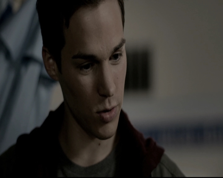 VampireDiariesWorld-dot-nl_6x03WelcomeToParadise1503.jpg