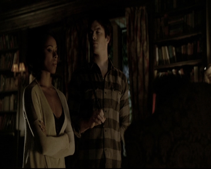 VampireDiariesWorld-dot-nl_6x03WelcomeToParadise1916.jpg