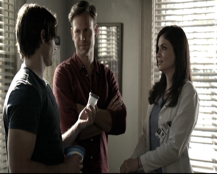 VampireDiariesWorld-dot-nl_6x04BlackHoleSun0329.jpg