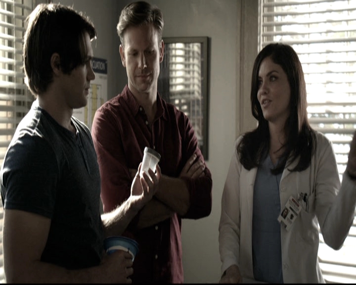 VampireDiariesWorld-dot-nl_6x04BlackHoleSun0330.jpg VampireDiariesWorld-dot-nl_6x04BlackHoleSun0330.jpg