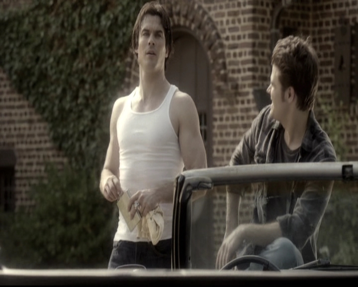VampireDiariesWorld-dot-nl_6x04BlackHoleSun0433.jpg