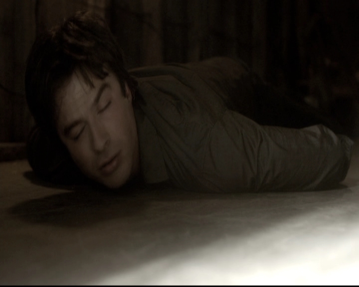VampireDiariesWorld-dot-nl_6x04BlackHoleSun0980.jpg VampireDiariesWorld-dot-nl_6x04BlackHoleSun0980.jpg