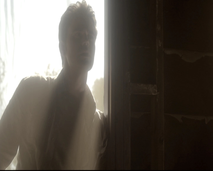 VampireDiariesWorld-dot-nl_6x04BlackHoleSun1039.jpg VampireDiariesWorld-dot-nl_6x04BlackHoleSun1039.jpg