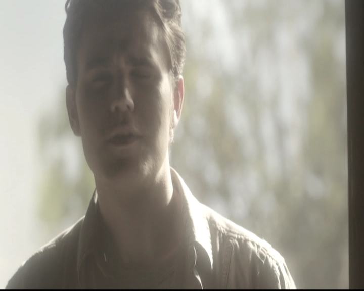 VampireDiariesWorld-dot-nl_6x04BlackHoleSun1102.jpg VampireDiariesWorld-dot-nl_6x04BlackHoleSun1102.jpg