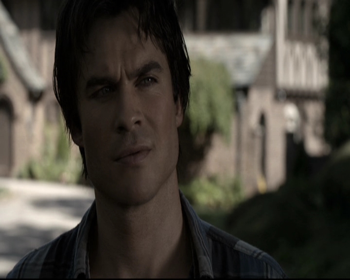 VampireDiariesWorld-dot-nl_6x04BlackHoleSun1301.jpg