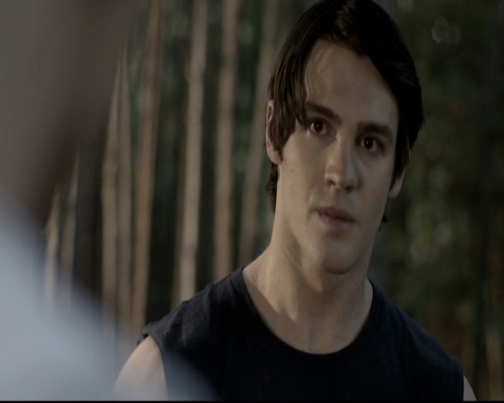 VampireDiariesWorld-dot-nl_6x04BlackHoleSun1378.jpg