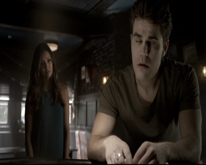 VampireDiariesWorld-dot-nl_6x04BlackHoleSun1743.jpg