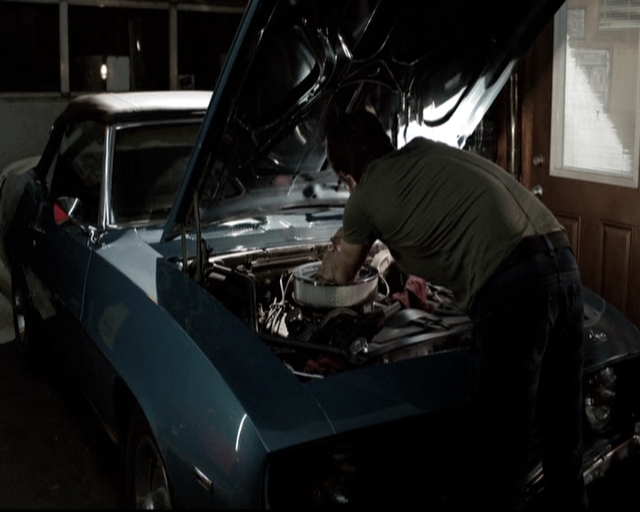 VampireDiariesWorld-dot-nl_6x04BlackHoleSun2214.jpg