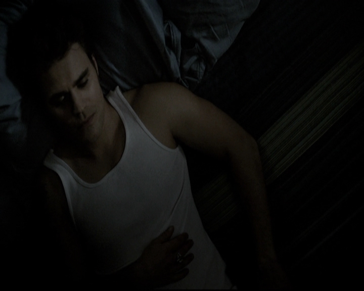 VampireDiariesWorld-dot-nl_6x05The_WorldHasTurnedAndLeftMeHere0003.jpg