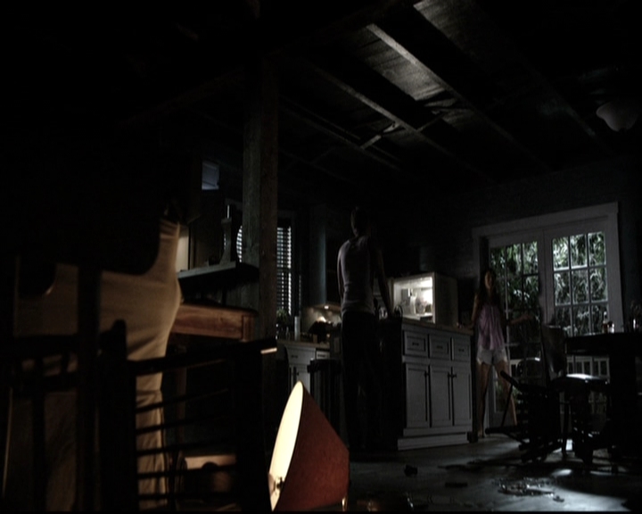 VampireDiariesWorld-dot-nl_6x05The_WorldHasTurnedAndLeftMeHere0109.jpg