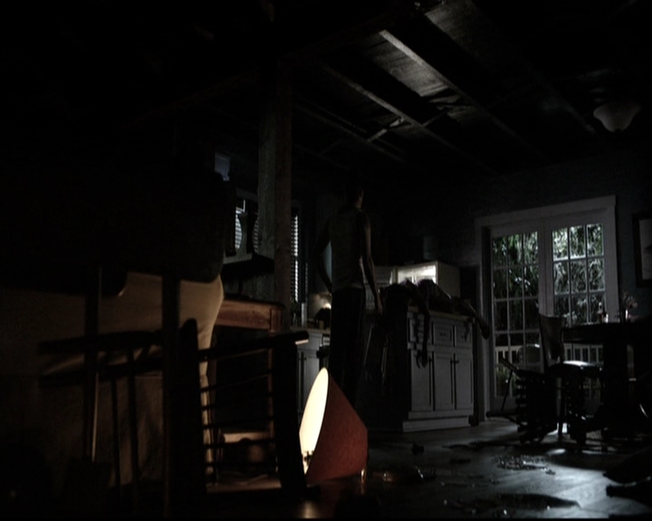 VampireDiariesWorld-dot-nl_6x05The_WorldHasTurnedAndLeftMeHere0133.jpg