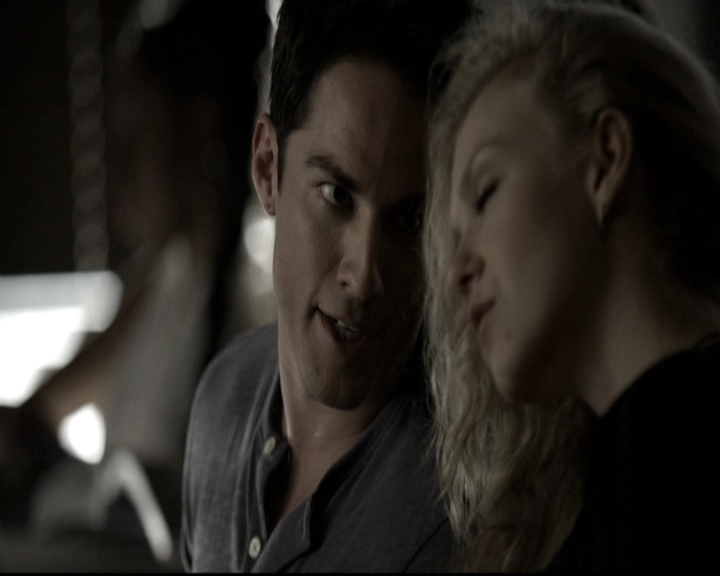 VampireDiariesWorld-dot-nl_6x05The_WorldHasTurnedAndLeftMeHere0273.jpg