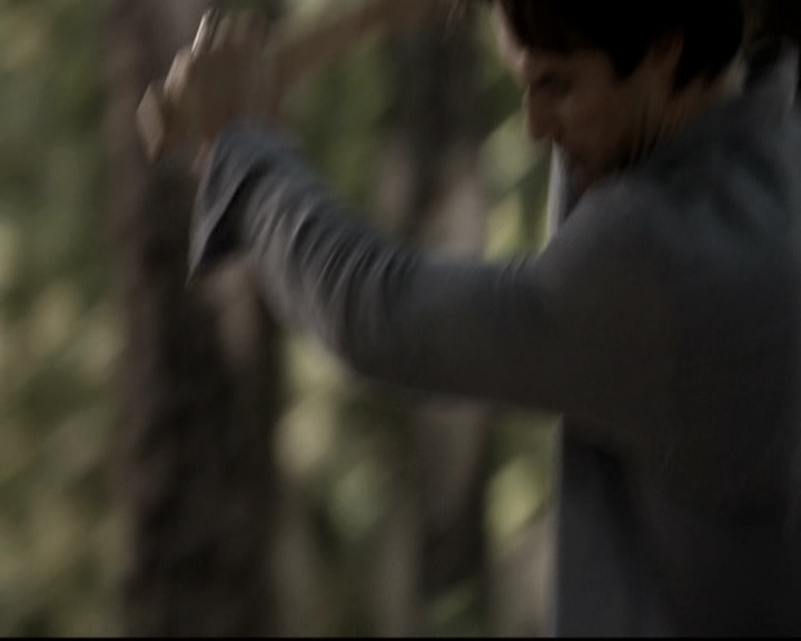 VampireDiariesWorld-dot-nl_6x05The_WorldHasTurnedAndLeftMeHere0510.jpg