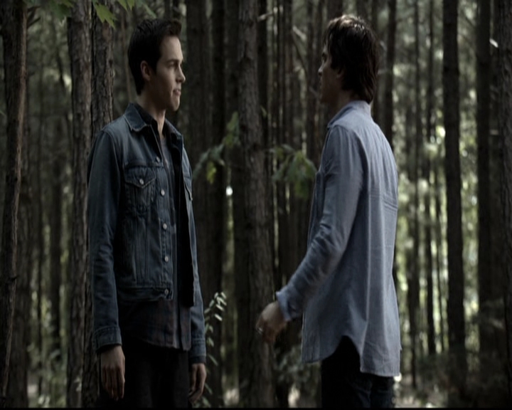 VampireDiariesWorld-dot-nl_6x05The_WorldHasTurnedAndLeftMeHere0821.jpg