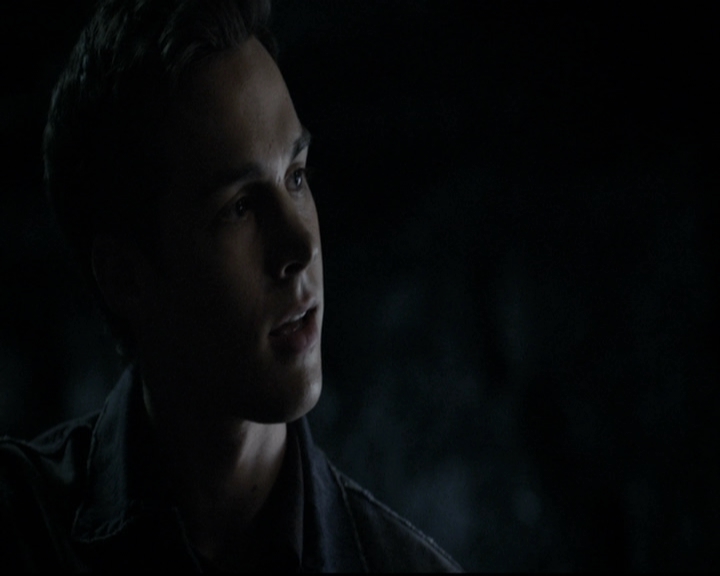 VampireDiariesWorld-dot-nl_6x05The_WorldHasTurnedAndLeftMeHere1612.jpg