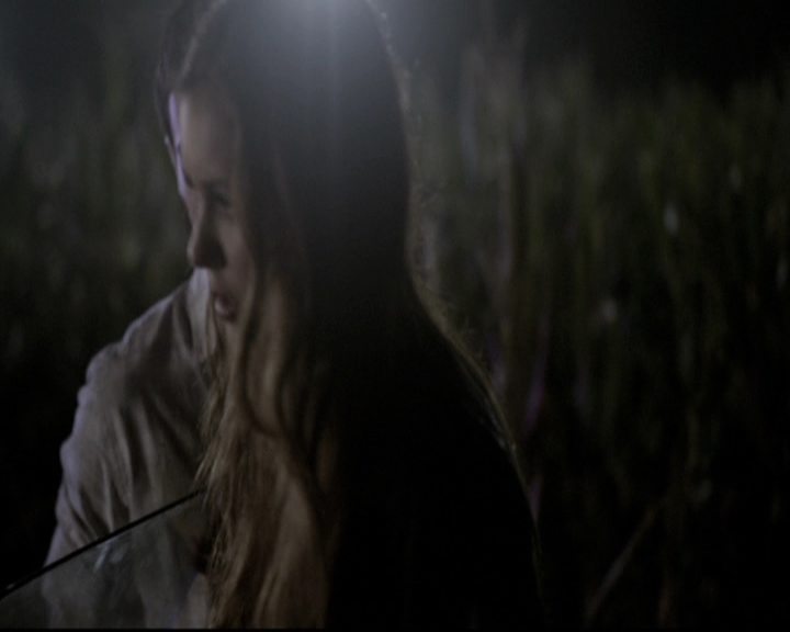 VampireDiariesWorld-dot-nl_6x05The_WorldHasTurnedAndLeftMeHere1760.jpg