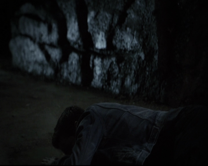 VampireDiariesWorld-dot-nl_6x05The_WorldHasTurnedAndLeftMeHere1799.jpg
