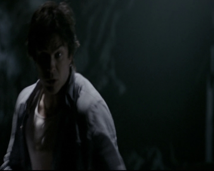VampireDiariesWorld-dot-nl_6x05The_WorldHasTurnedAndLeftMeHere1805.jpg