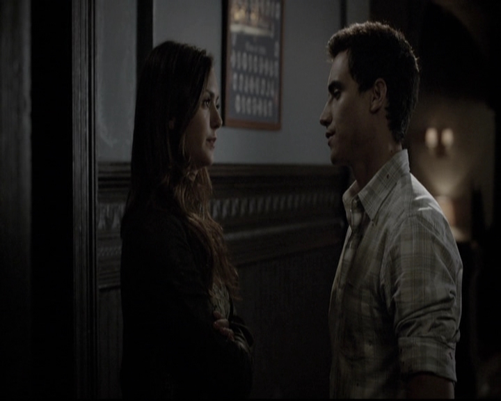 VampireDiariesWorld-dot-nl_6x05The_WorldHasTurnedAndLeftMeHere2019.jpg