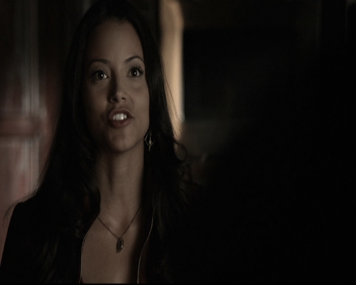 VampireDiariesWorld-dot-nl_6x06TheMoreYouIgnoreMeTheCloserIGet0213.jpg