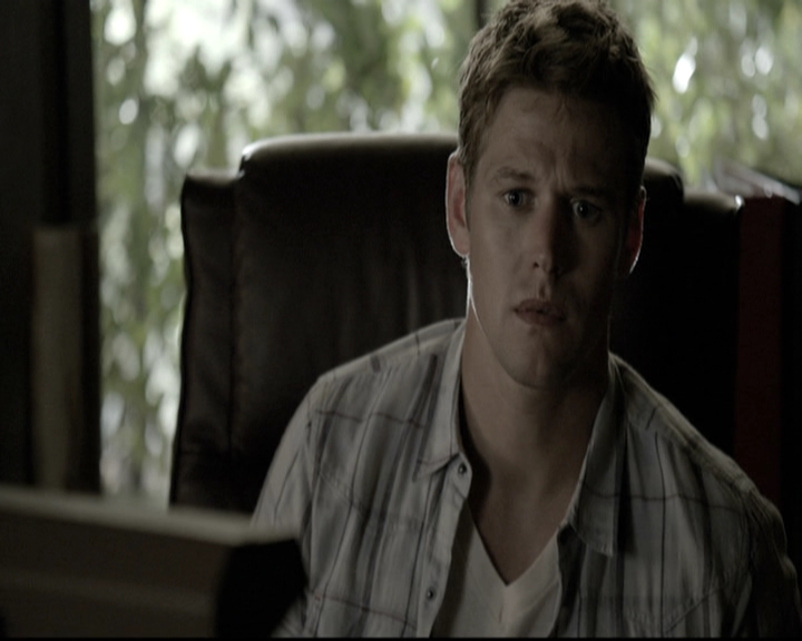 VampireDiariesWorld-dot-nl_6x06TheMoreYouIgnoreMeTheCloserIGet0658.jpg