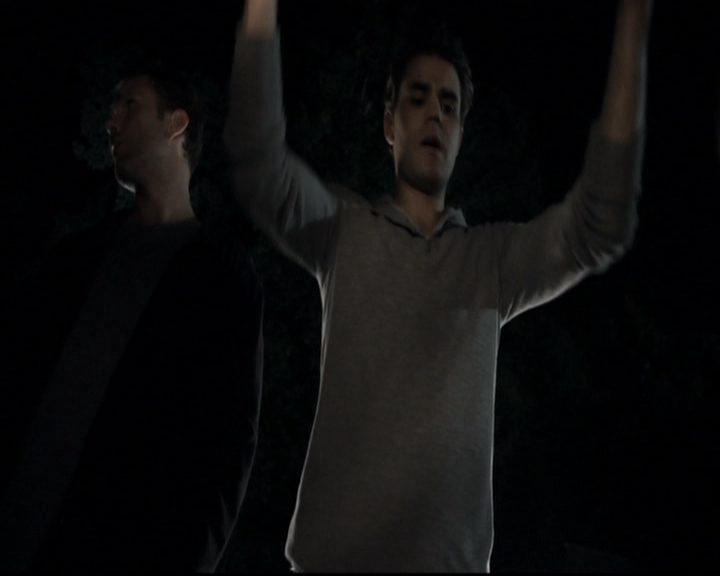 VampireDiariesWorld-dot-nl_6x06TheMoreYouIgnoreMeTheCloserIGet1505.jpg VampireDiariesWorld-dot-nl_6x06TheMoreYouIgnoreMeTheCloserIGet1505.jpg