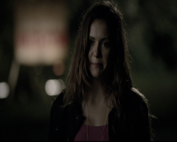 VampireDiariesWorld-dot-nl_6x06TheMoreYouIgnoreMeTheCloserIGet1873.jpg