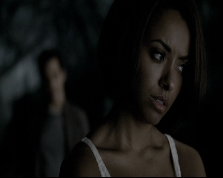 VampireDiariesWorld-dot-nl_6x07DoYouRememberTheFirstTime1268.jpg