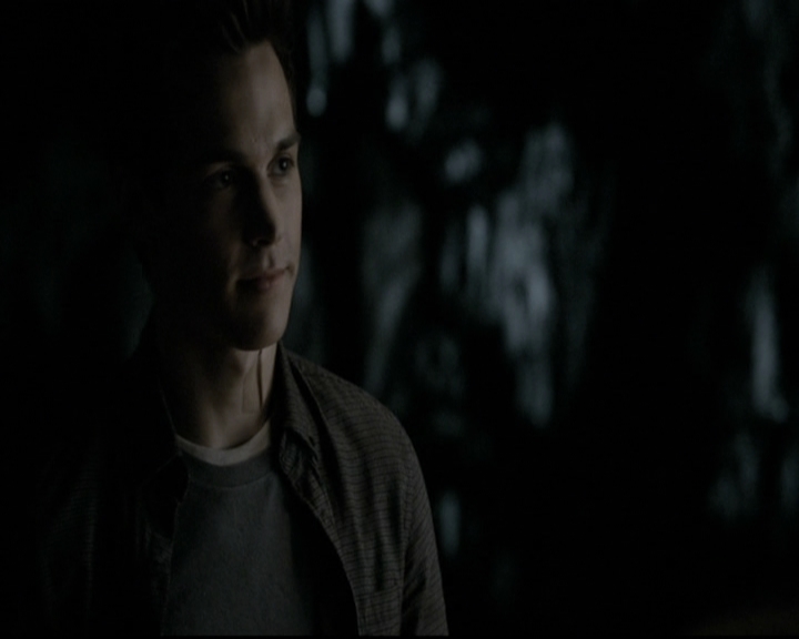 VampireDiariesWorld-dot-nl_6x07DoYouRememberTheFirstTime1269.jpg