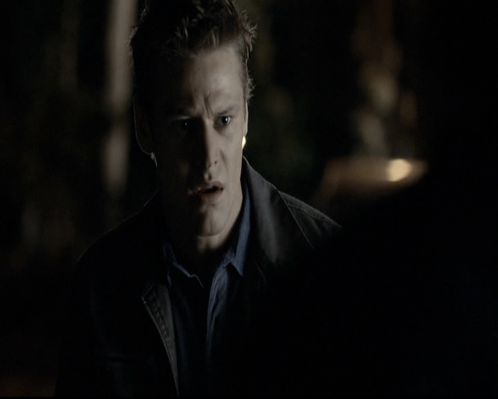 VampireDiariesWorld-dot-nl_6x07DoYouRememberTheFirstTime1398.jpg