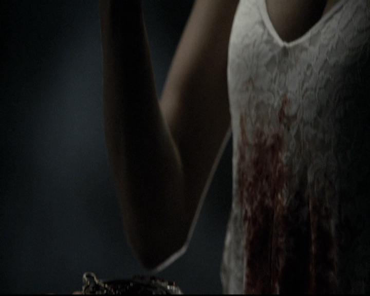 VampireDiariesWorld-dot-nl_6x07DoYouRememberTheFirstTime1439.jpg