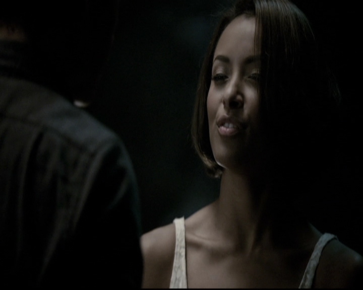 VampireDiariesWorld-dot-nl_6x07DoYouRememberTheFirstTime1487.jpg