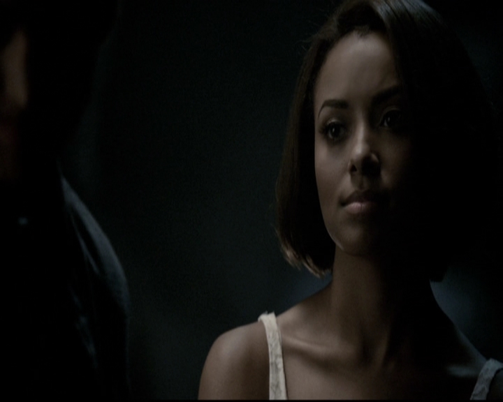 VampireDiariesWorld-dot-nl_6x07DoYouRememberTheFirstTime1518.jpg