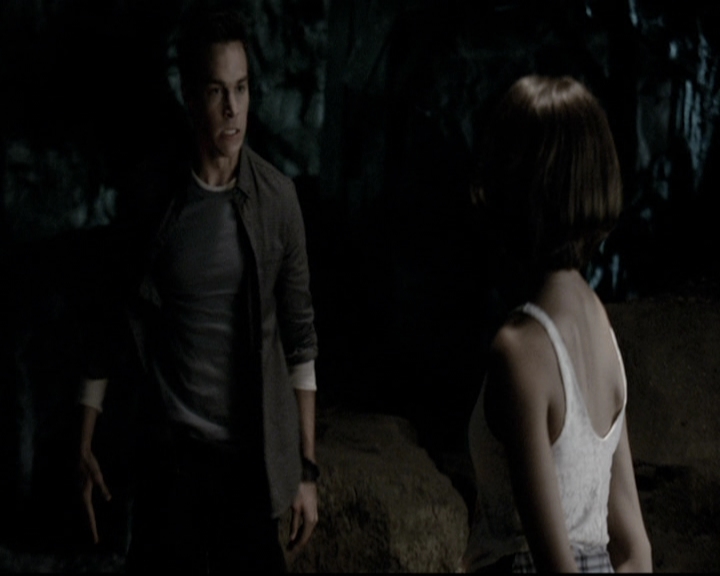 VampireDiariesWorld-dot-nl_6x07DoYouRememberTheFirstTime1521.jpg