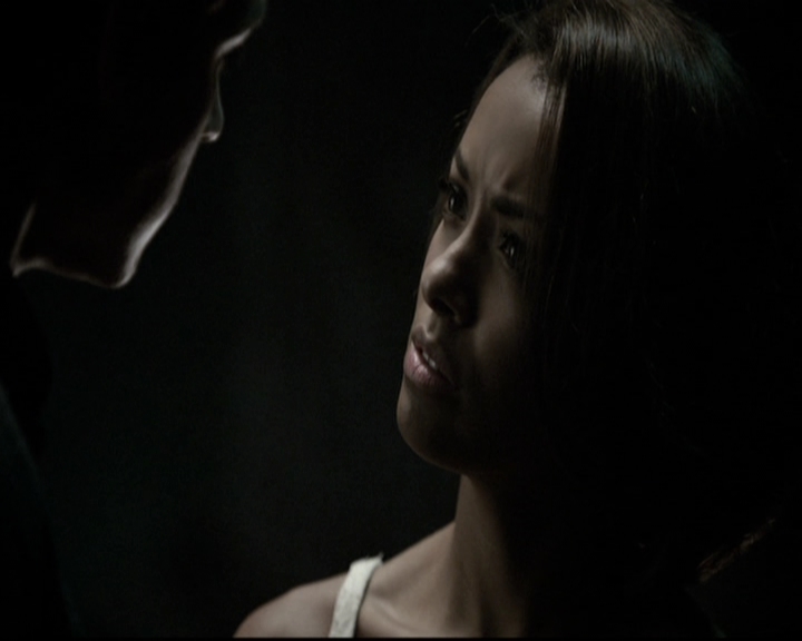 VampireDiariesWorld-dot-nl_6x07DoYouRememberTheFirstTime1530.jpg