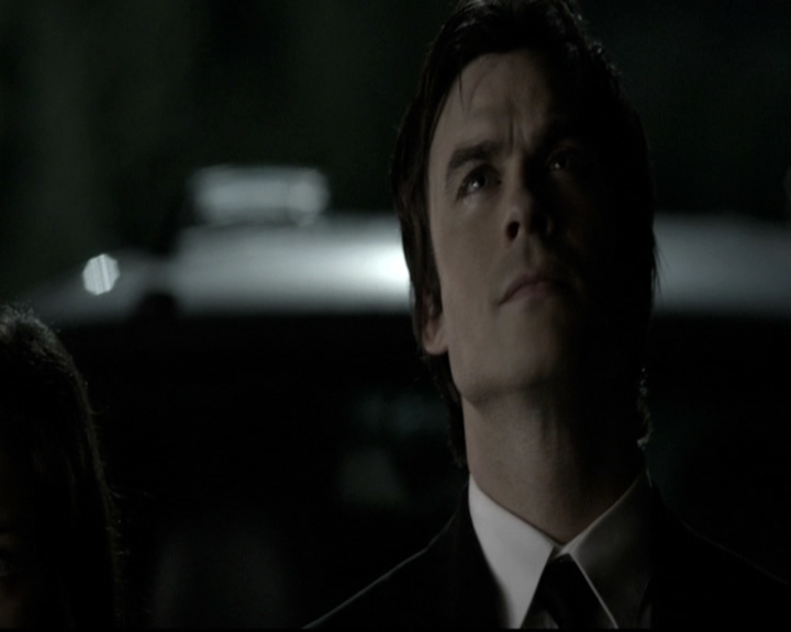 VampireDiariesWorld-dot-nl_6x07DoYouRememberTheFirstTime1540.jpg