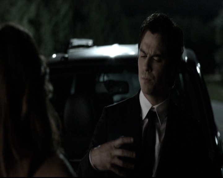 VampireDiariesWorld-dot-nl_6x07DoYouRememberTheFirstTime1555.jpg