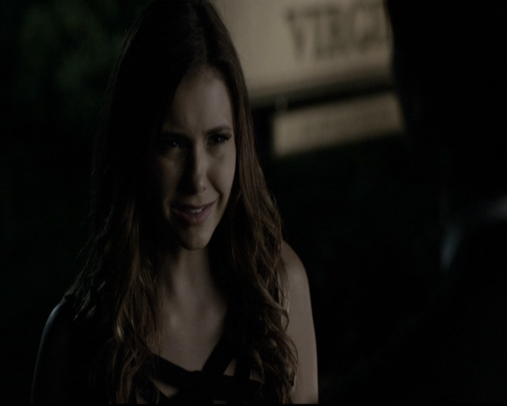 VampireDiariesWorld-dot-nl_6x07DoYouRememberTheFirstTime1576.jpg