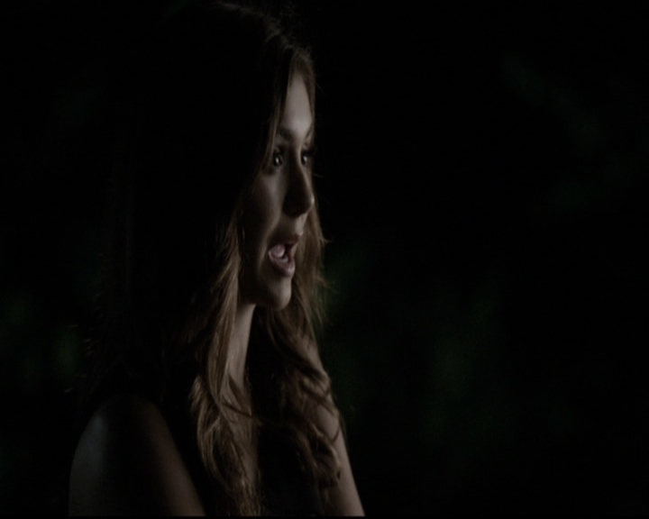 VampireDiariesWorld-dot-nl_6x07DoYouRememberTheFirstTime1592.jpg