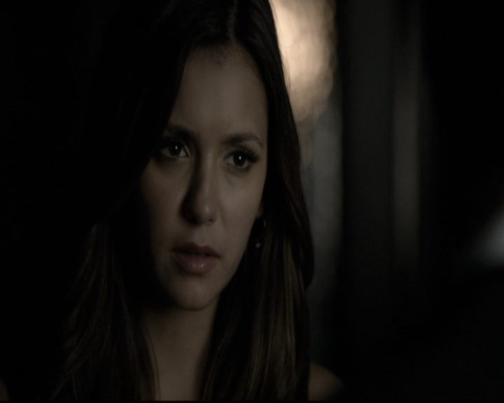 VampireDiariesWorld-dot-nl_6x07DoYouRememberTheFirstTime2008.jpg